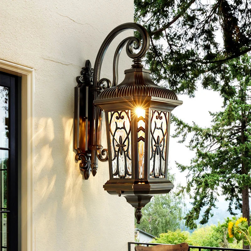 European Courtyard Pillar Light