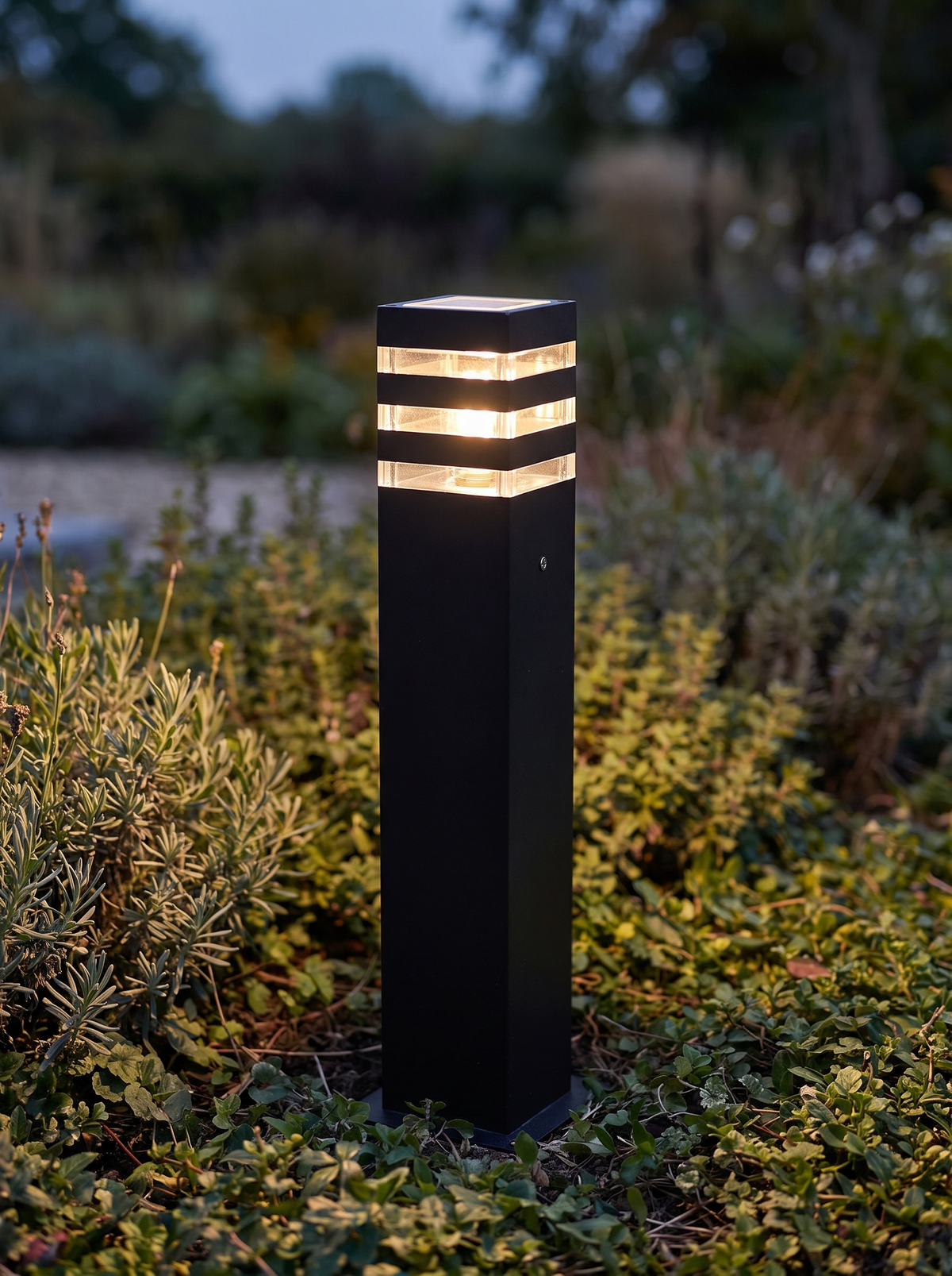 Minimalist Landscape Light - in use