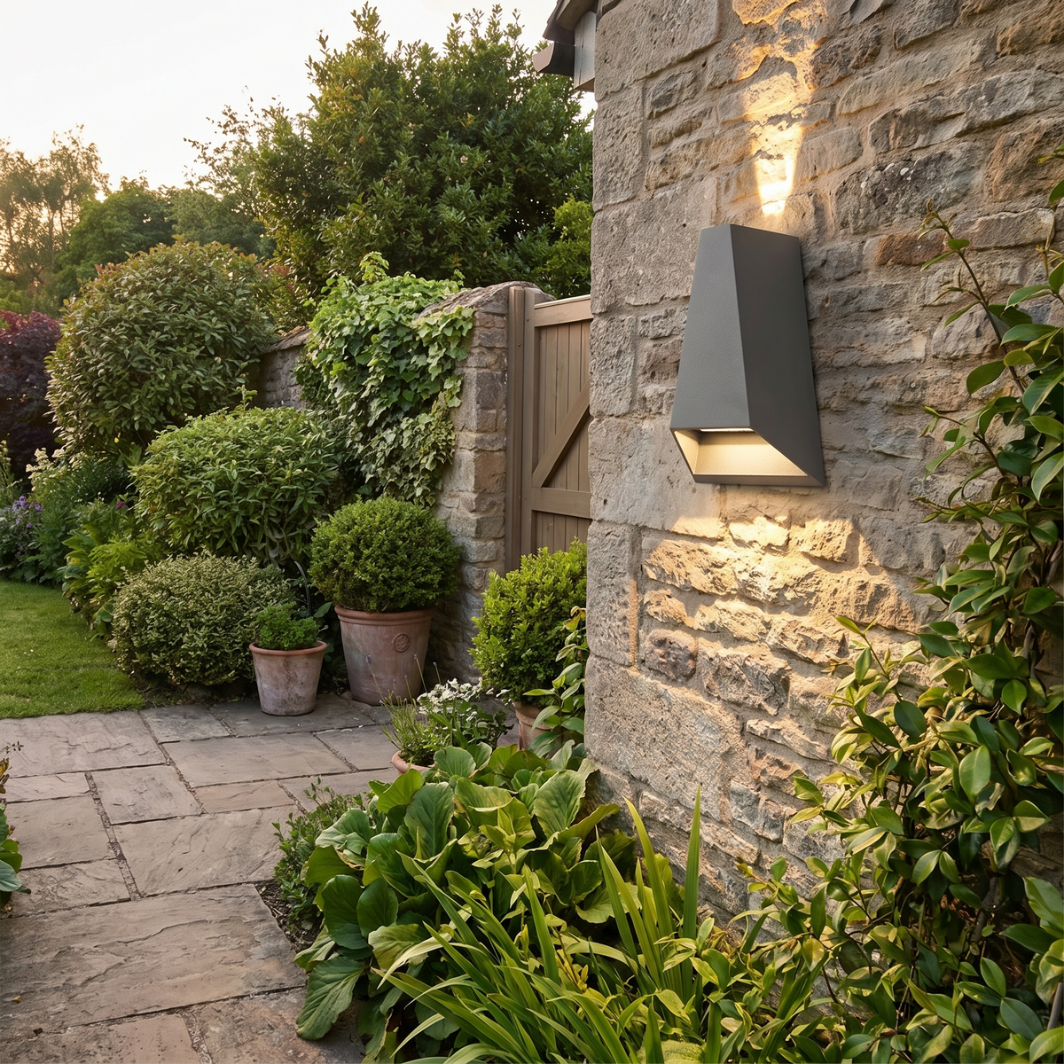 Outdoor light in use - alternate view