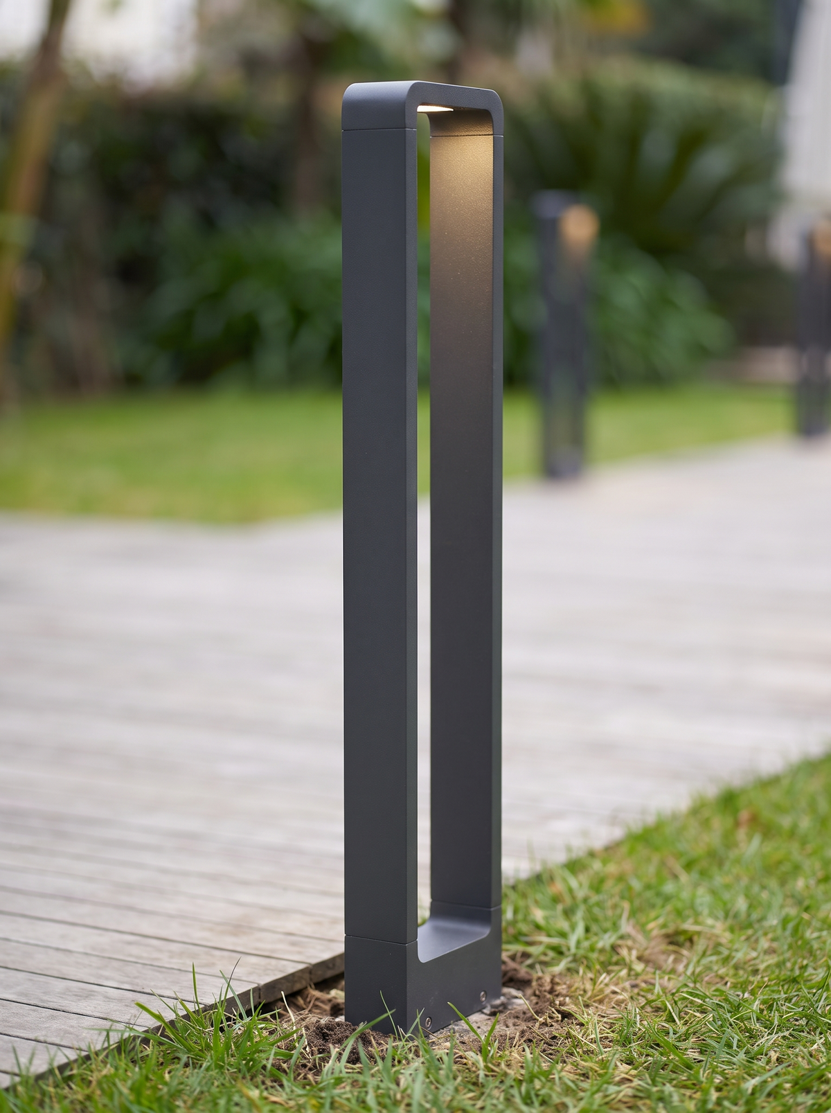 Aluminium Garden Bollard Light - detail